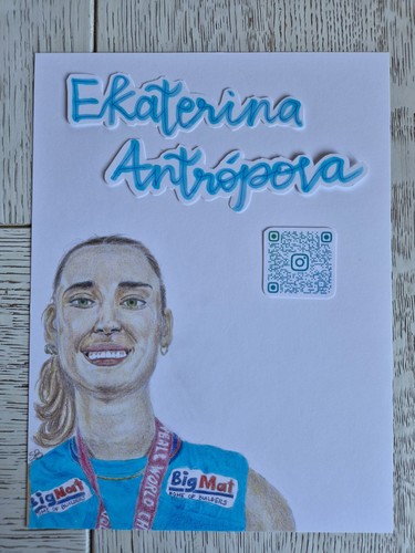 Ritratto matita su - a,